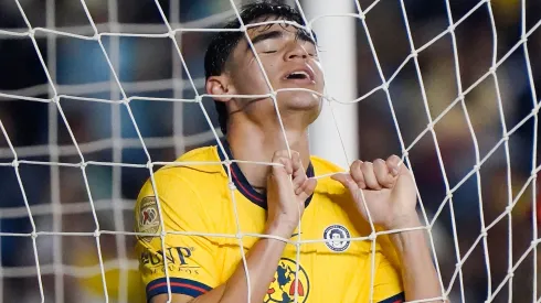 Espinoza no podría ser titular del América.

