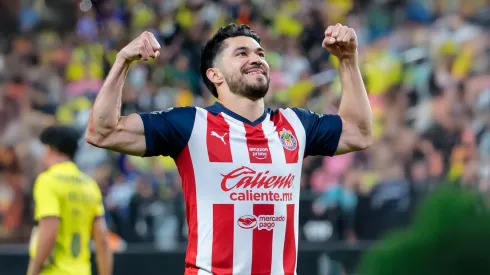 Así luciría Henry Martín con la camiseta del acérrimo rival, el Guadalajara.
