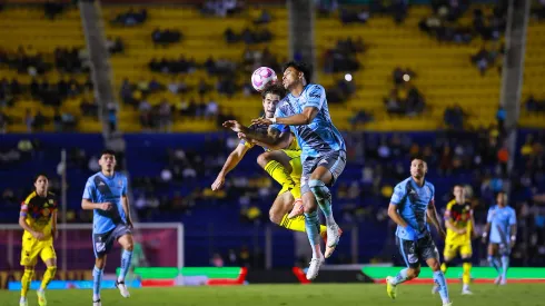 Patricio Salas en un partido del Club América vs Puebla en la Liga MX.
