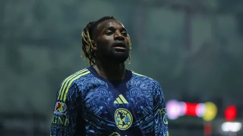 Maximin se contuvo ante las agresiones.
