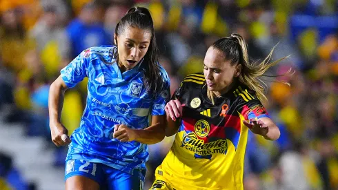 América visita a Tigres en el Volcán.
