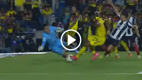 Zúñiga cerró la jugada clave.
