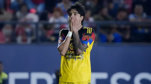 América no puede darle salida a Kevin Álvarez.
