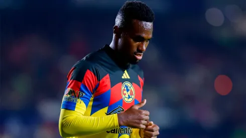 América debe analizar a Vitinho.