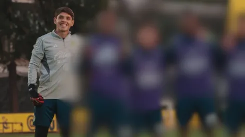 La afición quiere conocer más al tercer guardameta del Nido
