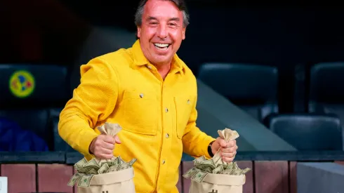 En esto gasta su dinero el América.
