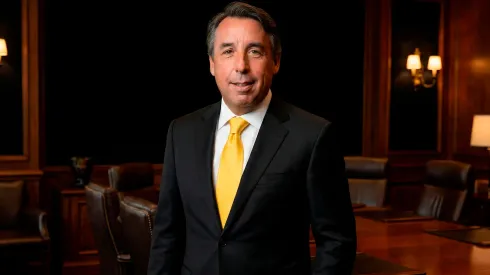 Azcárraga asume una nueva posición.
