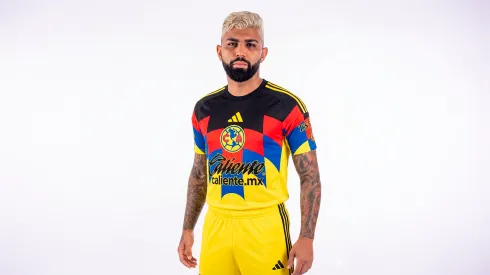 Gabriel Barbosa sigue siendo el sueño del americanismo para el ataque.
