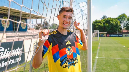 América confirmó a Dourado.
