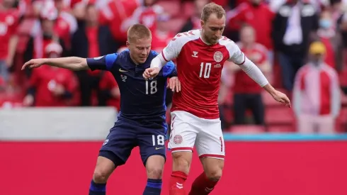 La primera foto de Eriksen desde el hospital: "Estoy bien, dadas las circunstancias"