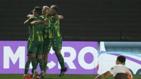 Aldosivi le ganó a Platense en un duelo de los que cuentan a fin de torneo