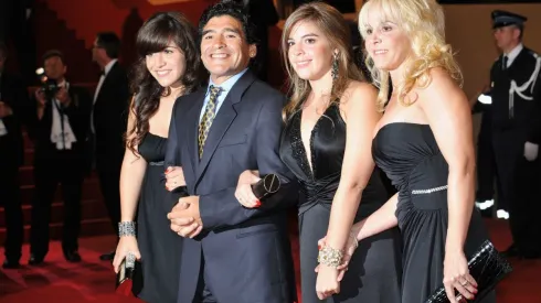 Cómo se conocieron Diego Maradona y Claudia Villafañe