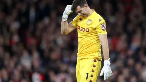 VIDEO | ¡Imperdible reacción! Dibu Martínez se "comió" un gol en el Aston Villa y no se lo perdonó