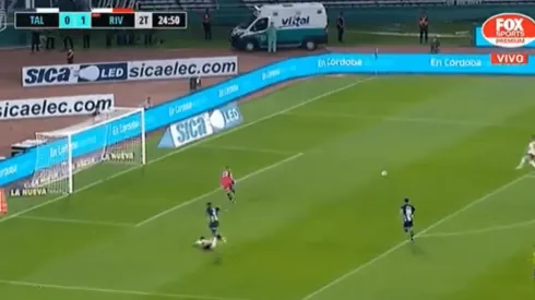 Braian Romero aumentó el marcador ante Talleres. (Foto: Fox Sports Premium)
