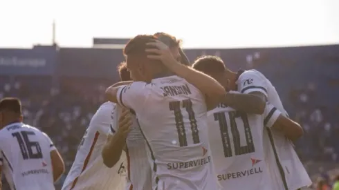 Lucas Janson le dio el triunfo a Vélez frente a San Lorenzo.