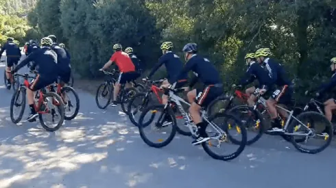 Pedaleando por un sueño: River salió a pasear en bicicleta mientras celebra la vuelta de Paulo Díaz