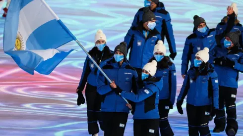 La delegación argentina en el desfile inaugural de Pekín 2022
