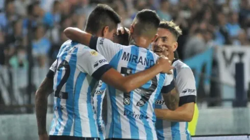 ¡Se despertó Racing! Tremenda goleada sobre Argentinos en Avellaneda