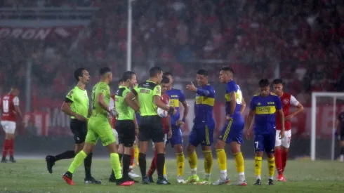 Todo el Xeneize le apunta a Tello: del "es muy malo" al "siempre es contra Boca"