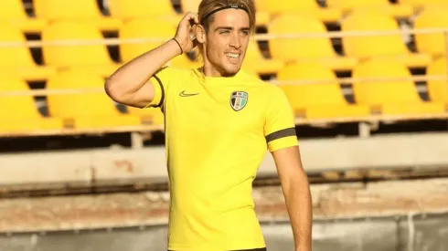 Spinelli quiere quedarse en Argentina.