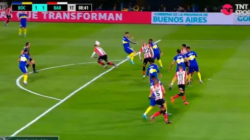 VIDEO | Polémica temprana: ¿Hubo offside en el gol de Barracas a Boca?