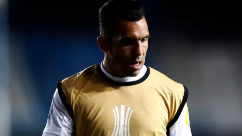 Por qué Carlos Tevez firmaría la planilla como "aguatero" de Rosario Central