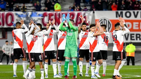 Milton Casco y Matías Suárez concentran en River para visitar a Vélez.
