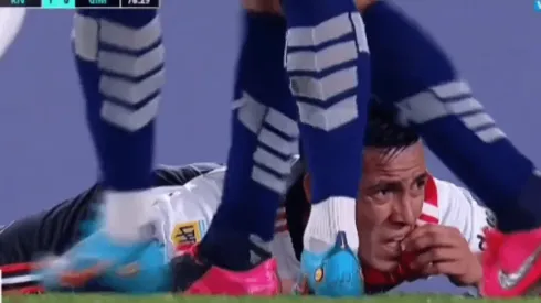 VIDEO | A Barco se le cayó el chicle en el partido de River y esto hizo