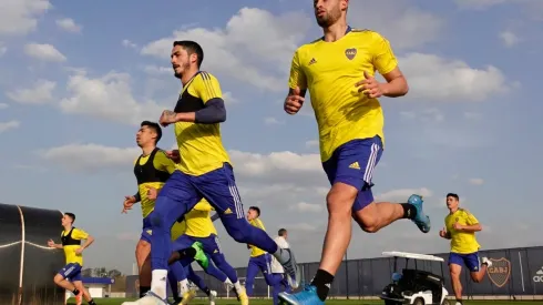 Alarmas en Boca: el futuro de la joya que piden los hinchas podría estar en el exterior