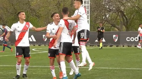 ¿River pierde a una joya? La figura juvenil que no tiene contrato y ya lo buscan desde el extranjero