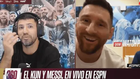 Messi hizo tentar al Papu Gómez con la pregunta que le hizo al Kun: "¿Tás haciendo fierro?"