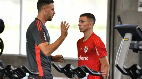 Las nuevas caras de River: los dos juveniles que Demichelis subió a primera junto a Franco Alfonso