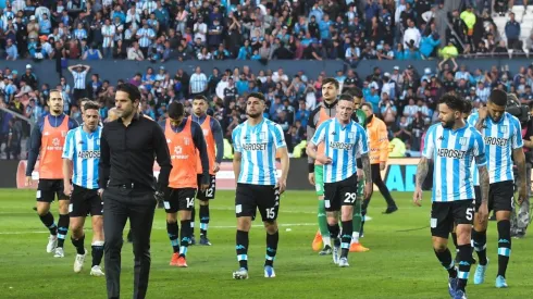 ¿Arma las valijas? Desde la Premier League vienen por la gran figura de Racing