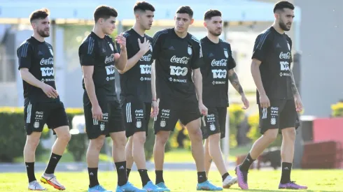 ¿Se muda? Desde la Premier vienen a la carga por un jugador de la Selección
