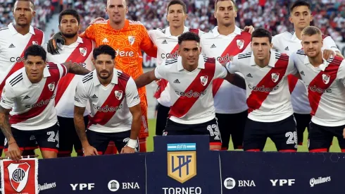 River busca acceder a 16vos de final si supera a Racing de Córdoba.
