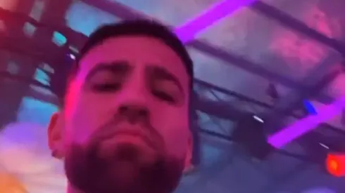 ¡No los pudo ver sentados! El desopilante video de Otamendi con los más jóvenes de la Selección