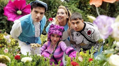 Miranda, María Becerra y FMK, juntos en el videoclip oficial de Perfecta.
