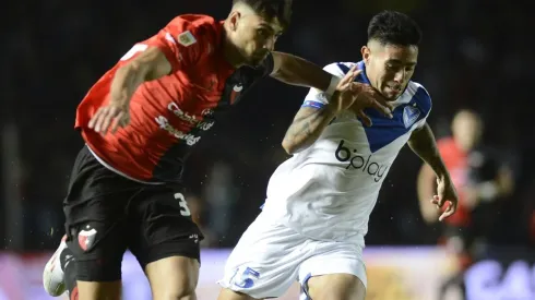 Wanchope Ábila estuvo encendido y fue clave para que Colón le dé un nuevo golpe a Vélez