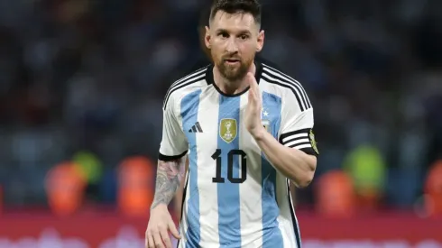 ¿Llega con Messi? El campeón del mundo con la Selección que iría a Barcelona