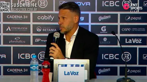 Conferencia de prensa de Martín Demichelis en Córdoba.
