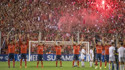 ¿Cómo participar en la subasta de camisetas de Independiente y cuáles se pueden conseguir?