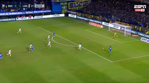 VIDEO | La gran polémica de la noche: el gol de Benedetto que convalidó el VAR