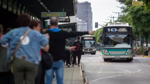 La UTA anunció paro de colectivos para este martes.
