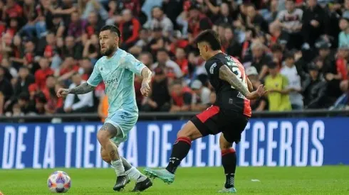 Racing se floreó y goleó a Colón en Santa Fe