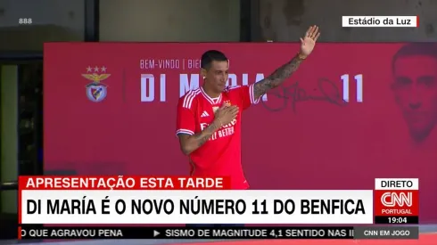 VIDEO | Di María fue recibido por una multitud y enloqueció a los hinchas de Benfica