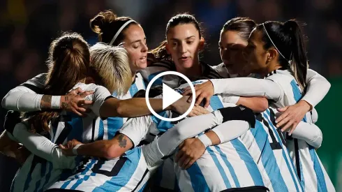 Argentina se mide ante Sudáfrica por el Mundial Femenina.