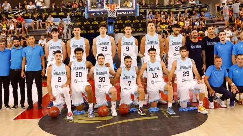 Argentina juega un nuevo amistoso de básquet.