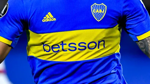 Boca iría con camiseta titular, pero con una combinación particular