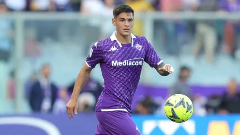 Lucas Martínez Quarta en acción.