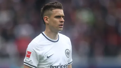 Atento, River: Rafael Santos Borré acordó su salida de Eintracht Frankfurt